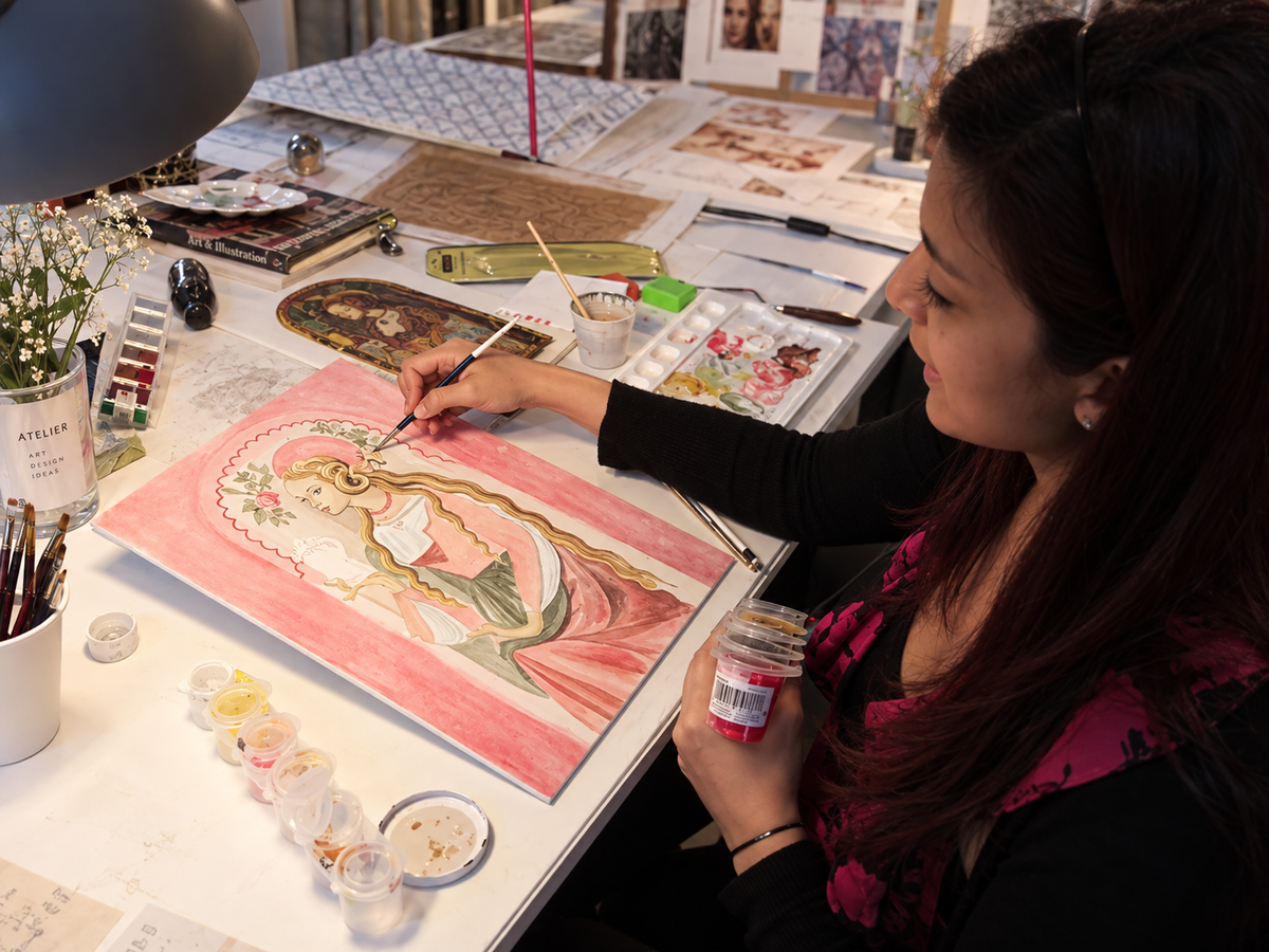 Sara Japanwalla painting in her studio